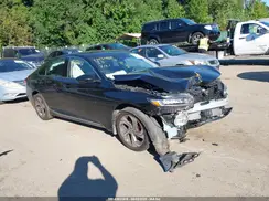 1HGCV1F57JA098061 2018 HONDA ACCORD