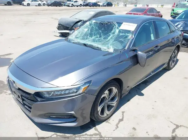 1HGCV1F57JA111701 2018 HONDA ACCORD - Image 2