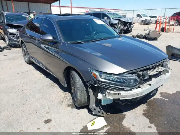 1HGCV1F57JA111813 2018 HONDA ACCORD - Image 1
