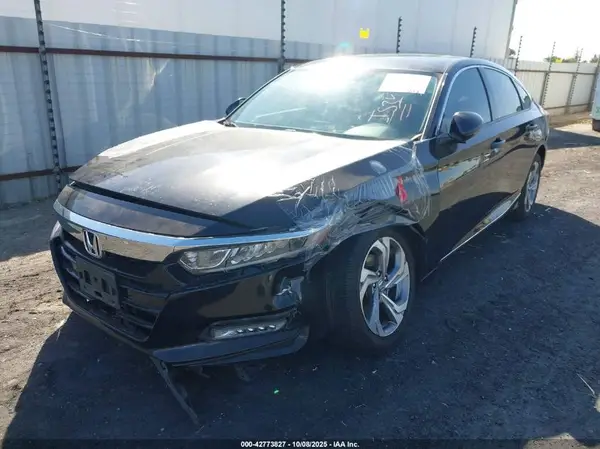 1HGCV1F57JA133049 2018 HONDA ACCORD - Image 2