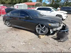 1HGCV1F57JA168884 2018 HONDA ACCORD