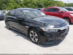 1HGCV1F57JA219865 2018 HONDA ACCORD