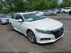 1HGCV1F57KA147132 2019 HONDA ACCORD