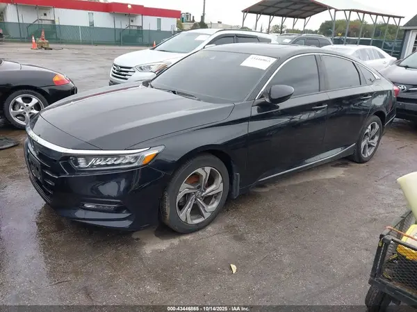 1HGCV1F57KA164903 2019 HONDA ACCORD - Image 2
