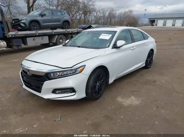 1HGCV1F57LA005624 2020 HONDA ACCORD - Image 2