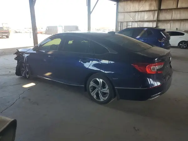 1HGCV1F58JA037768 2018 HONDA ACCORD - Image 2