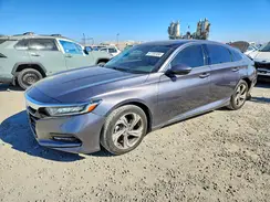 1HGCV1F58JA055736 2018 HONDA ACCORD
