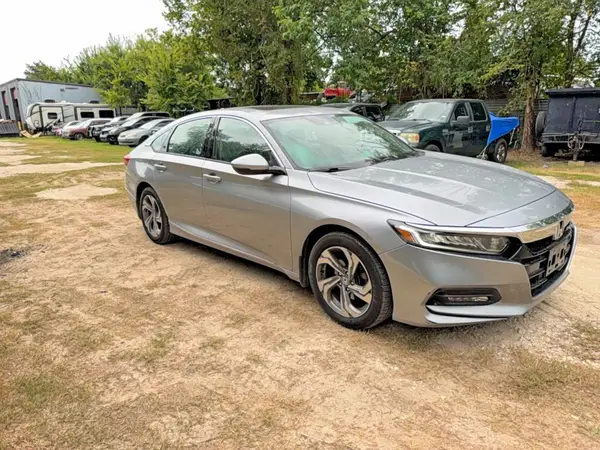 1HGCV1F58JA062234 2018 HONDA ACCORD - Image 1
