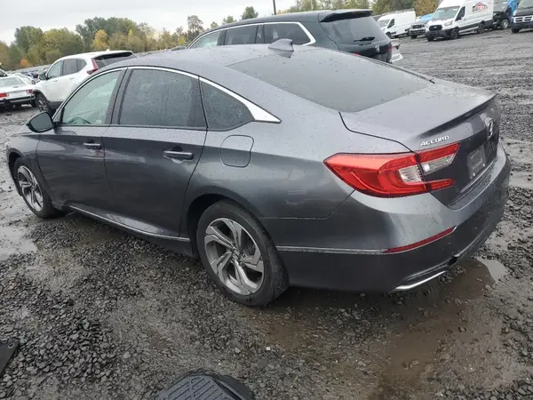 1HGCV1F58JA070320 2018 HONDA ACCORD - Image 2