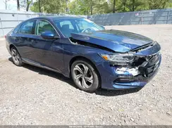 1HGCV1F58JA100450 2018 HONDA ACCORD