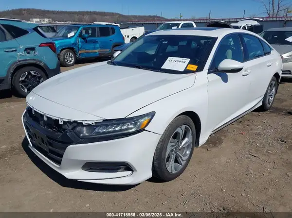 1HGCV1F58JA125347 2018 HONDA ACCORD - Image 2