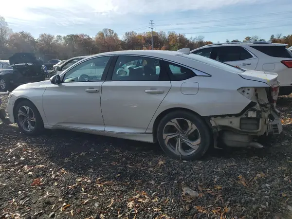 1HGCV1F58JA133982 2018 HONDA ACCORD - Image 2
