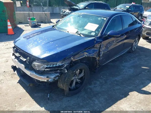 1HGCV1F58JA134615 2018 HONDA ACCORD - Image 2