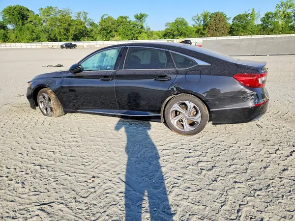 1HGCV1F58JA137398 2018 HONDA ACCORD - Image 2