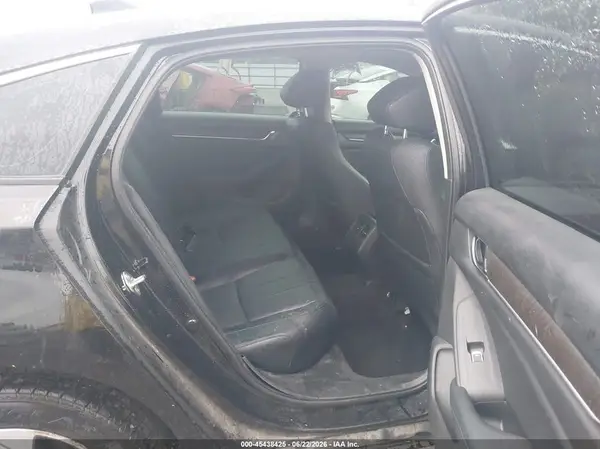 1HGCV1F58JA161281 2018 HONDA ACCORD - Image 8