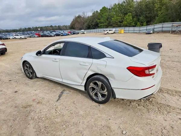 1HGCV1F58JA164746 2018 HONDA ACCORD - Image 2