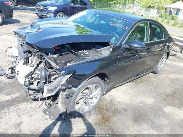 1HGCV1F58JA217218 2018 HONDA ACCORD - Image 2