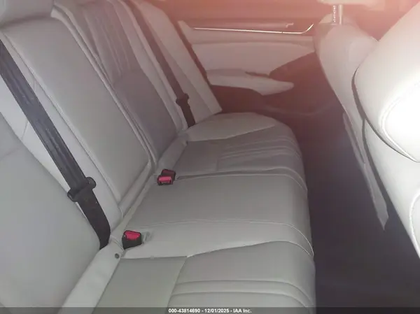 1HGCV1F58JA266970 2018 HONDA ACCORD - Image 8