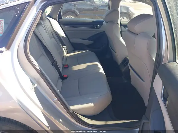 1HGCV1F58KA130825 2019 HONDA ACCORD - Image 8