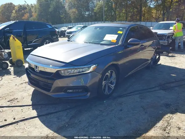 1HGCV1F58LA071714 2020 HONDA ACCORD - Image 2