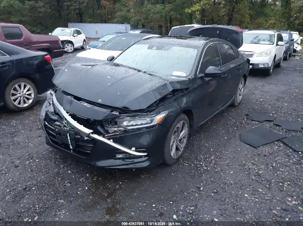 1HGCV1F58LA111323 2020 HONDA ACCORD - Image 2