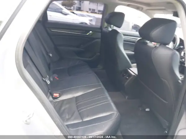 1HGCV1F59JA017058 2018 HONDA ACCORD - Image 8