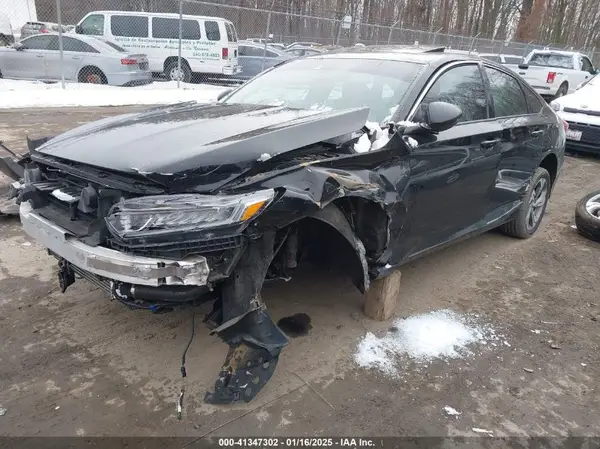 1HGCV1F59JA052344 2018 HONDA ACCORD - Image 2