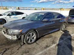 1HGCV1F59JA060444 2018 HONDA ACCORD