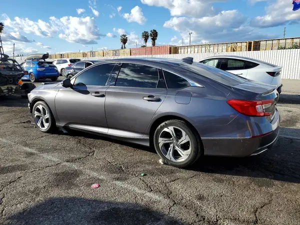 1HGCV1F59JA060444 2018 HONDA ACCORD - Image 2