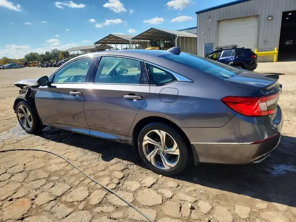 1HGCV1F59JA070214 2018 HONDA ACCORD - Image 2