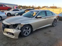 1HGCV1F59JA080418 2018 HONDA ACCORD