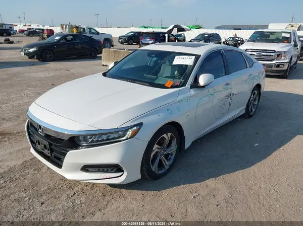 1HGCV1F59JA094092 2018 HONDA ACCORD - Image 2