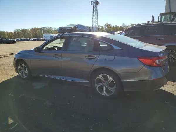 1HGCV1F59JA111733 2018 HONDA ACCORD - Image 2