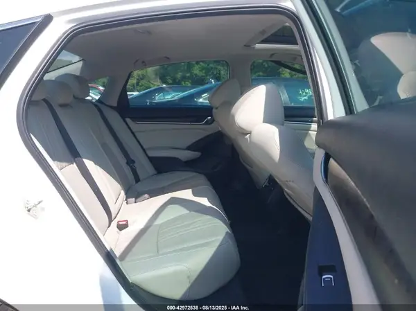 1HGCV1F59JA176663 2018 HONDA ACCORD - Image 8