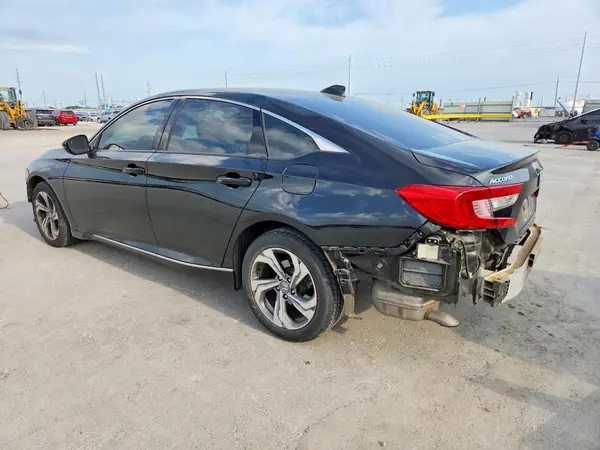 1HGCV1F5XJA000382 2018 HONDA ACCORD - Image 2