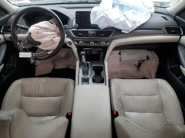 1HGCV1F5XJA009017 2018 HONDA ACCORD - Image 8