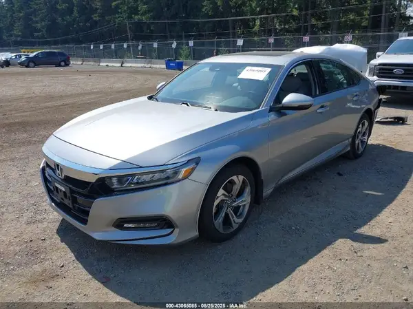 1HGCV1F5XJA068066 2018 HONDA ACCORD - Image 2