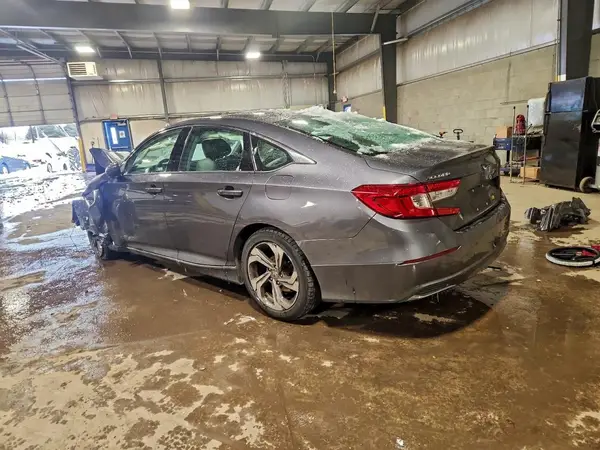 1HGCV1F5XJA070299 2018 HONDA ACCORD - Image 2