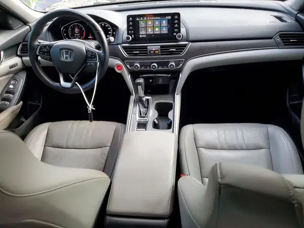1HGCV1F5XJA070318 2018 HONDA ACCORD - Image 8