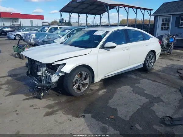 1HGCV1F5XJA086826 2018 HONDA ACCORD - Image 2
