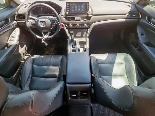 1HGCV1F5XJA105083 2018 HONDA ACCORD - Image 8