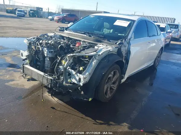 1HGCV1F5XJA116326 2018 HONDA ACCORD - Image 2