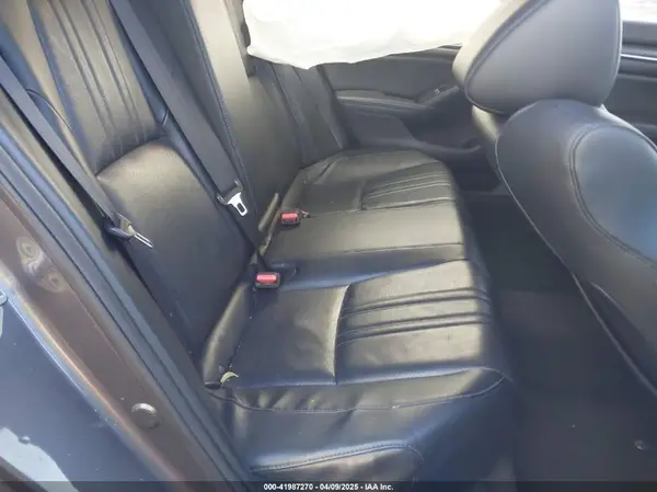 1HGCV1F5XJA127827 2018 HONDA ACCORD - Image 8