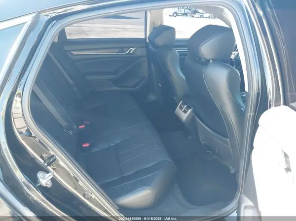 1HGCV1F5XJA138486 2018 HONDA ACCORD - Image 8