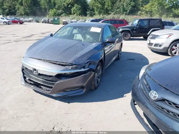 1HGCV1F5XJA245523 2018 HONDA ACCORD - Image 2