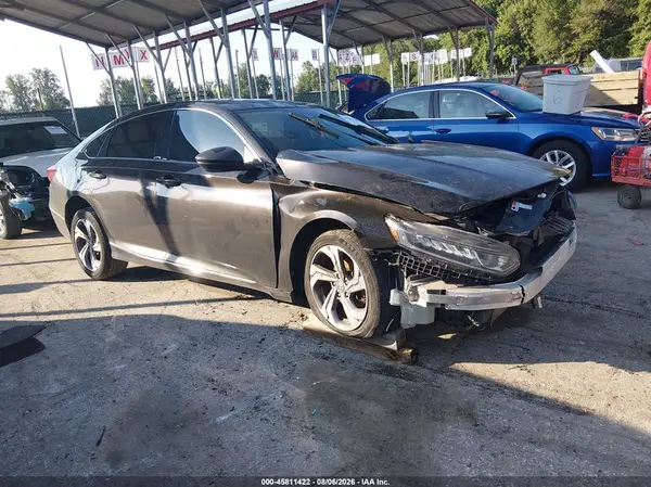 1HGCV1F5XJA262807 2018 HONDA ACCORD