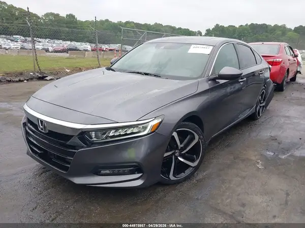 1HGCV1F5XJA267425 2018 HONDA ACCORD - Image 2