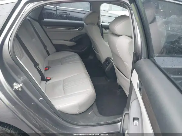 1HGCV1F5XJA267425 2018 HONDA ACCORD - Image 8