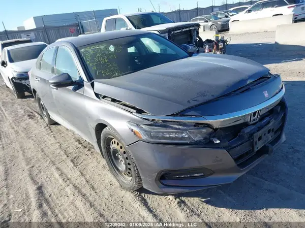 1HGCV1F5XJA811339 2018 HONDA ACCORD - Image 1