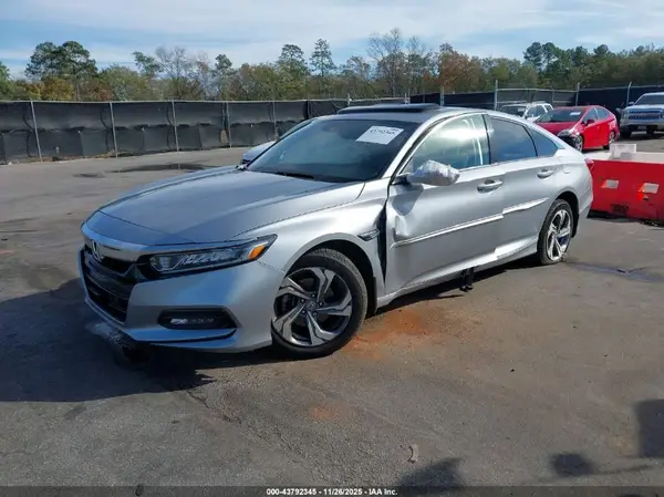 1HGCV1F5XKA002683 2019 HONDA ACCORD - Image 2